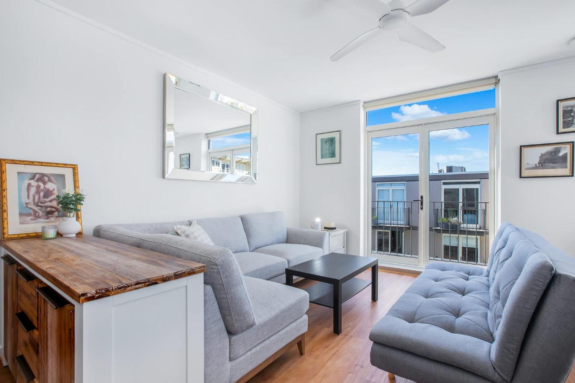 Convenient Bondi - View And Parking Sydney