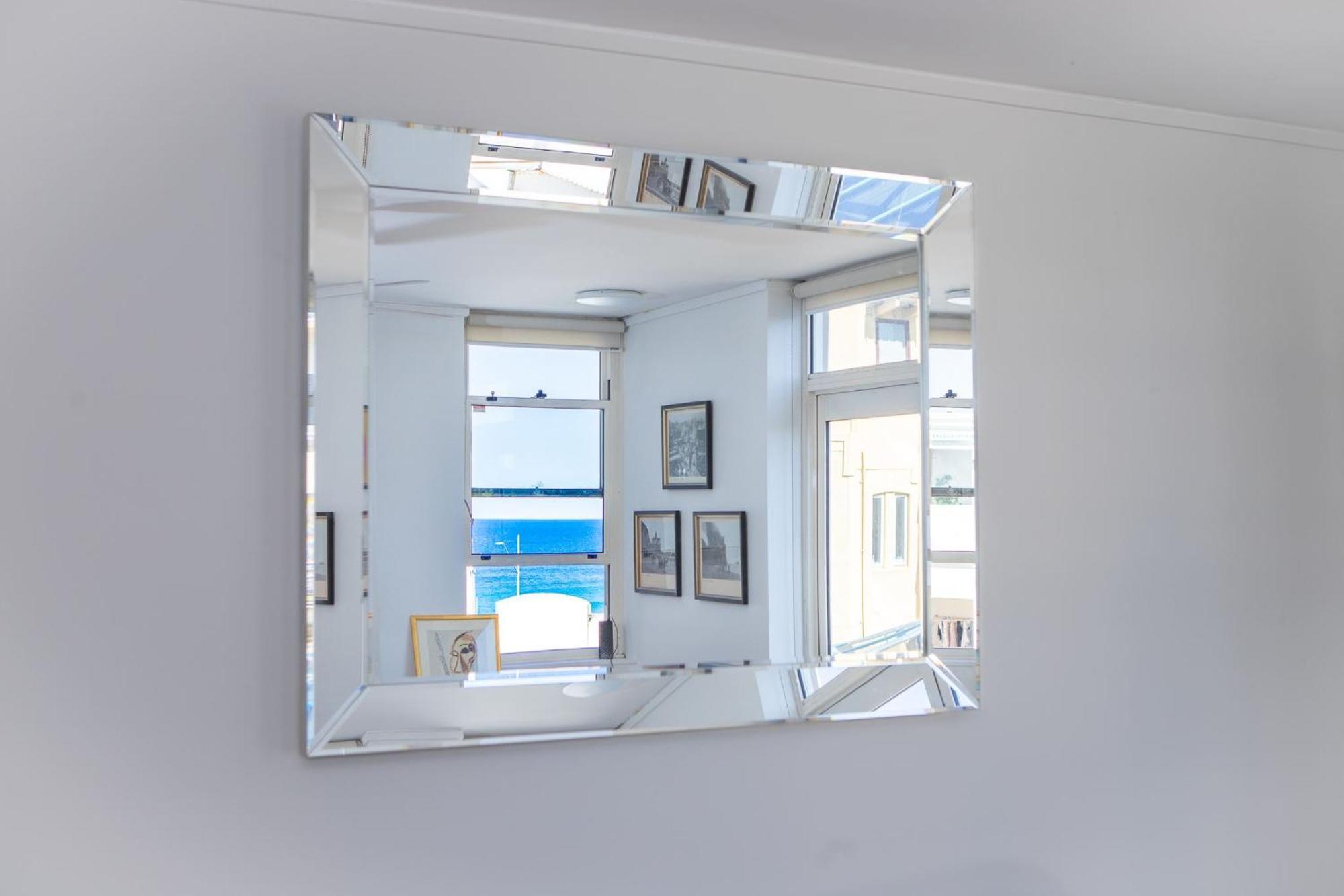 Convenient Bondi - View And Parking Sydney